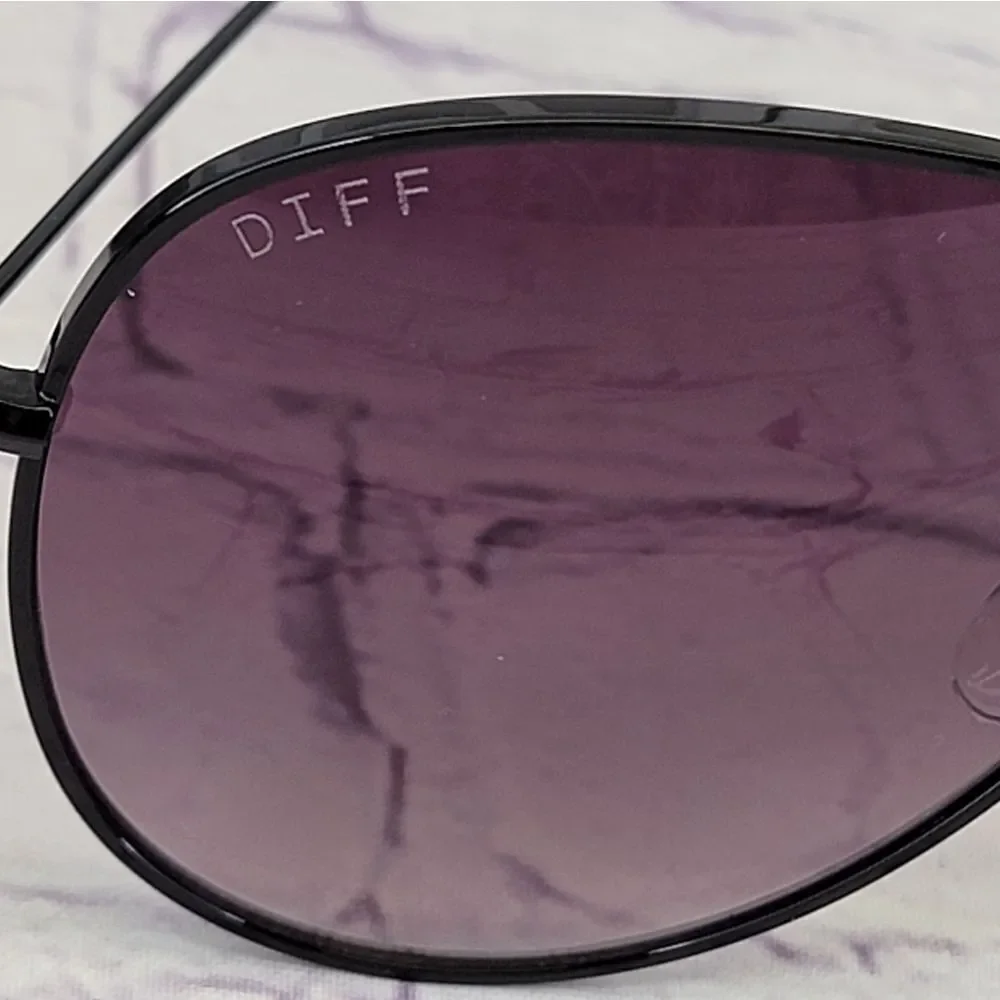 NIB Diff Cruz Black Grey Gradient Sunglasses FK-BKGG-6